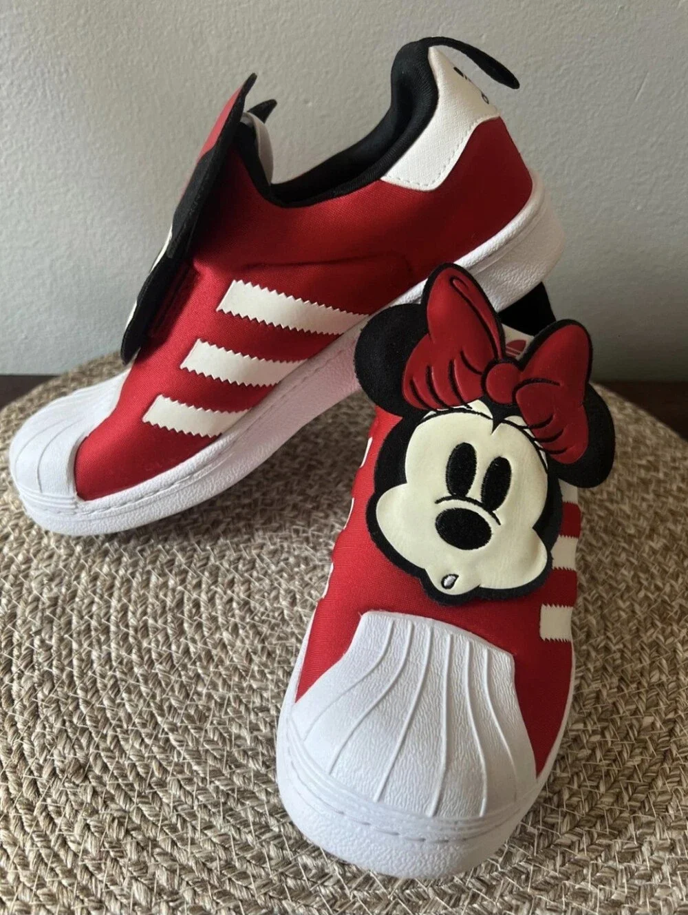 Adidas Superstar 360 Disney Minnie Mouse Girl's Tennis Shoes Size 2